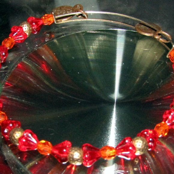 Vintage Alex & Ani Silver Red Orange Crystal Beads Charm Bracelet Expandable - Picture 2 of 4